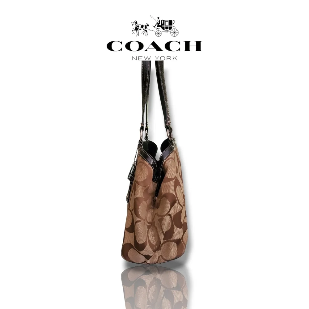 Coach F14940 Kisslock Signature Jaquard C Brown and Black Women's Shoulder Bag